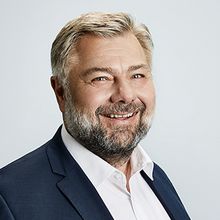 Karl Friedl <br> M.O.O.CON