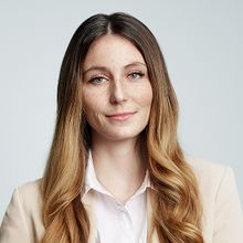 Nina Königshofer, M.O.O.CON